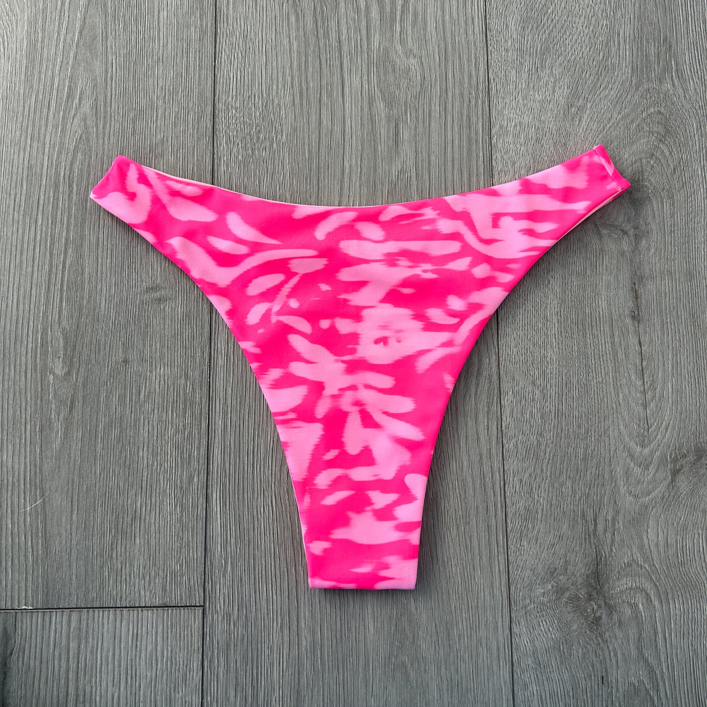 Malibu Mid Rise Thong Bikini Bottoms