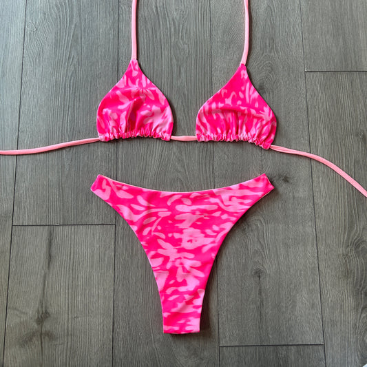 Malibu Mid Rise Thong Bikini